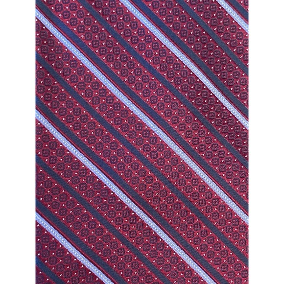 Burma Bibas Red Blue 100% Silk Men’s Neck Tie Made In China - Picture 9 of 9